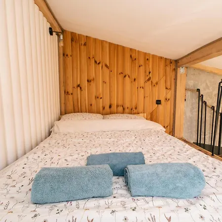 Najwyzej - Z Sauna W Grodku Nad Dunajcem Nad Jeziorem Roznowskim